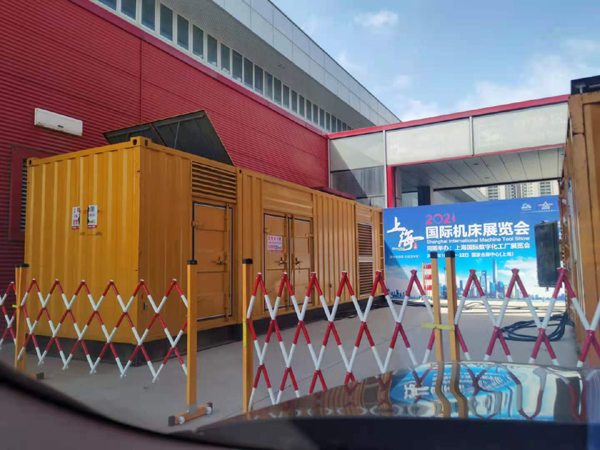 吴兴出租发电机-柴油发电机和汽油发电机哪个更好一些?